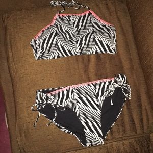 Black and white bikini